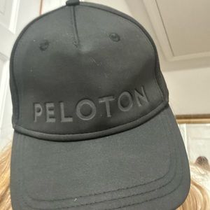 Peloton running or sun hat